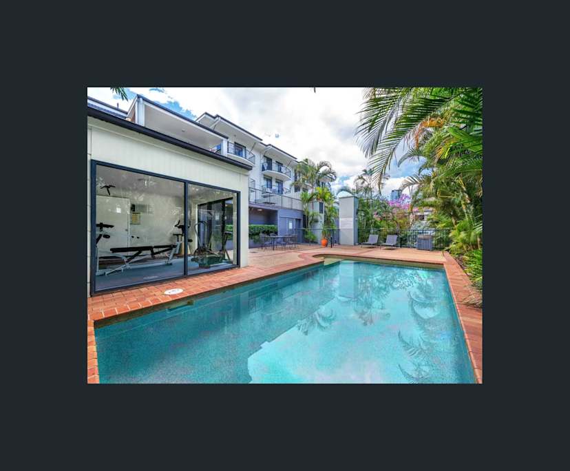 Room with ensuite in a flatshare