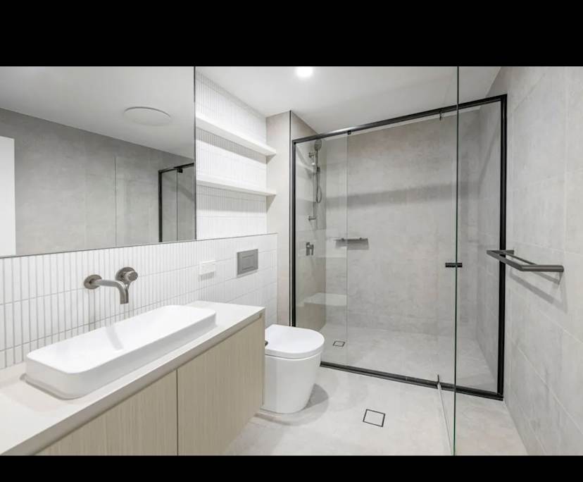 Room with ensuite in a flatshare