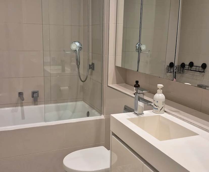 $360, Flatshare, 2 bathrooms, Kew VIC 3101