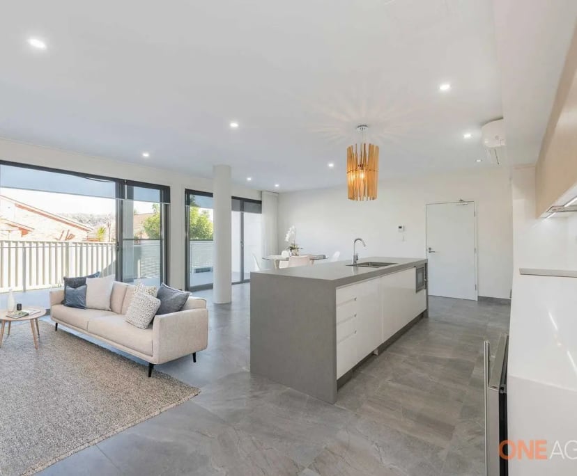 Room for Rent in Caves Beach, NSW 300, Unfurnishe...