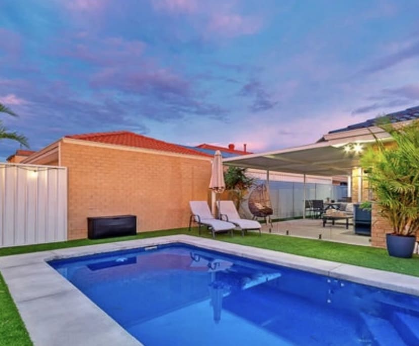 propertyImage