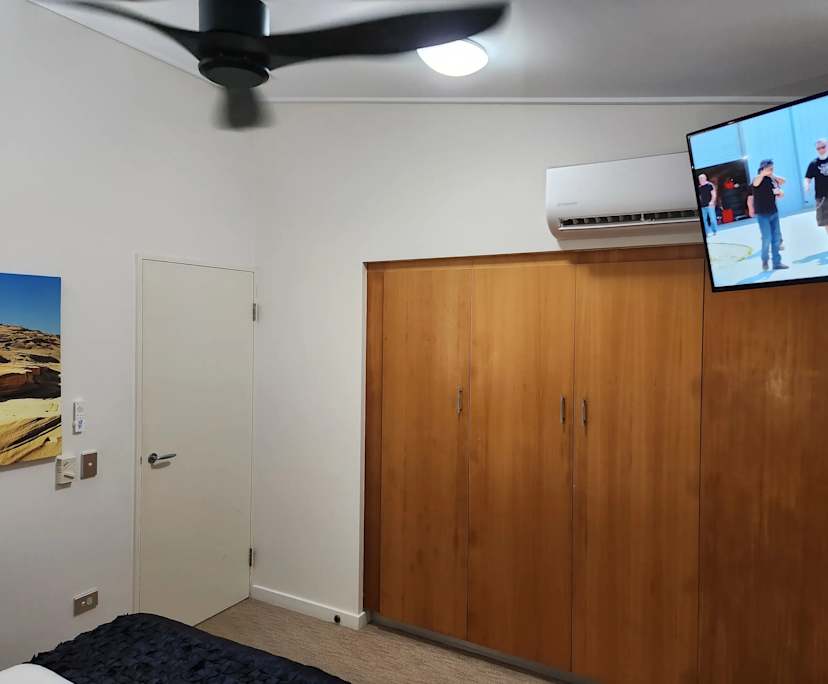 $500, 1-bed, 1 bathroom, South Stradbroke QLD 4216