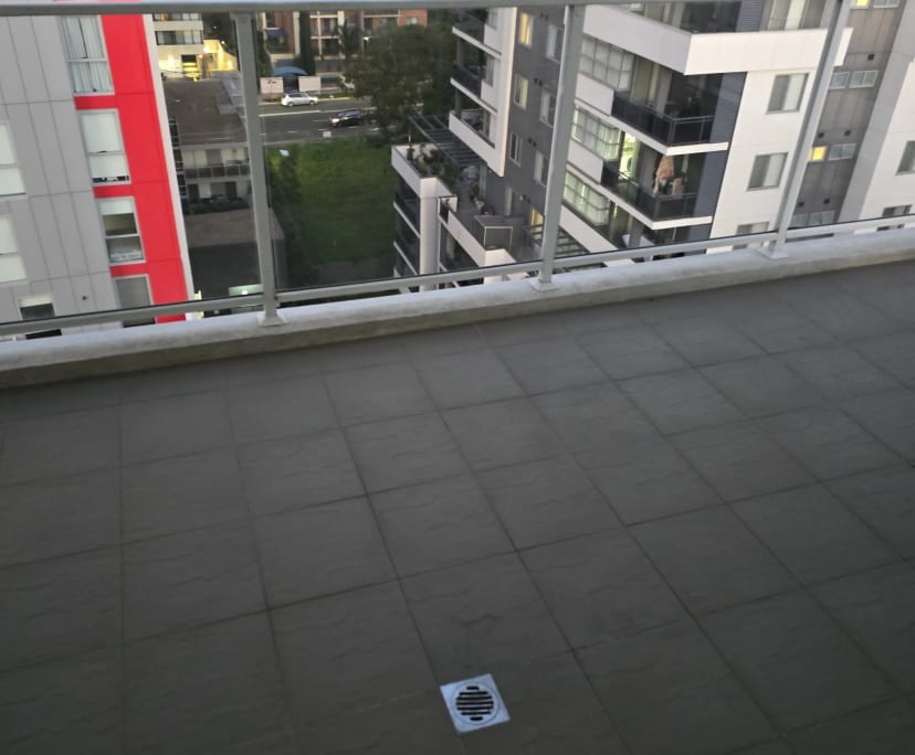 $350, Flatshare, 2 bathrooms, Liverpool NSW 2170