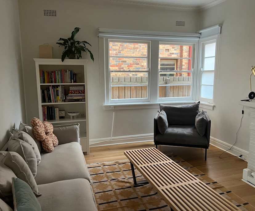 Unfurnished room in a flatshare