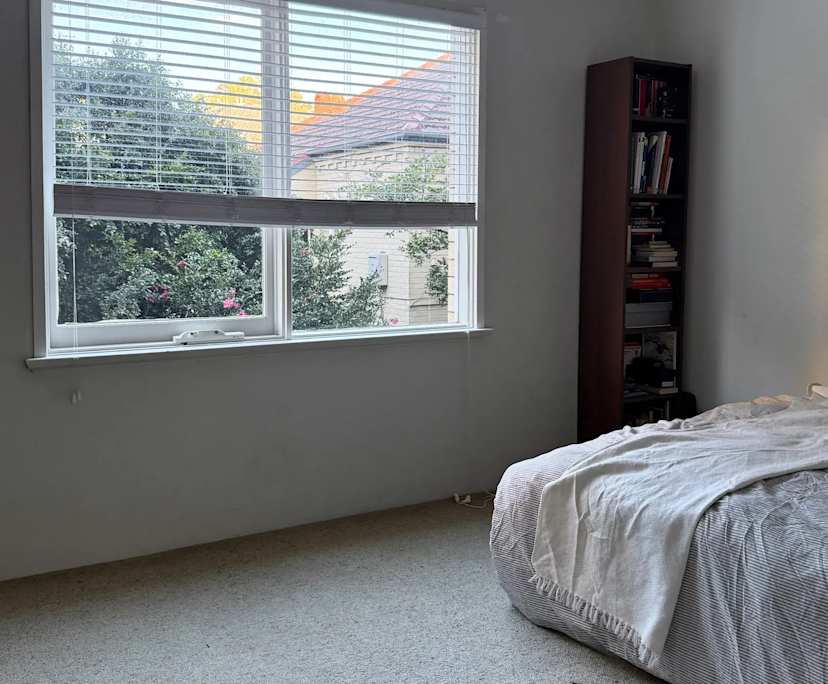 Unfurnished room in a flatshare