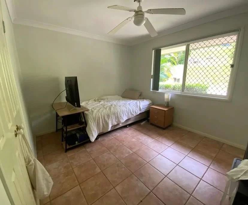 $155, Share-house, 4 bathrooms, Red Hill QLD 4059