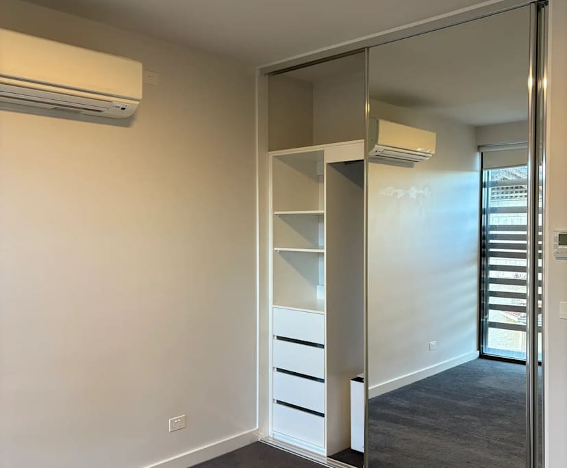 $300, Flatshare, 2 bathrooms, Caulfield VIC 3162