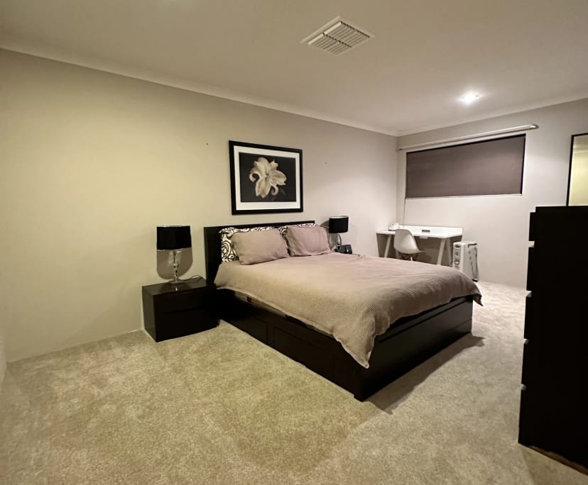 Furnished room in a share house