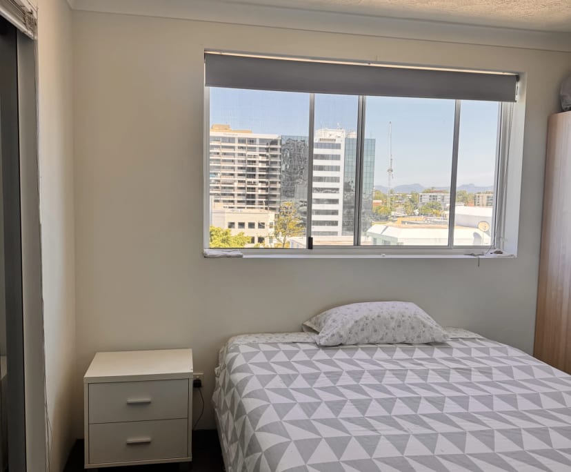 $340, Student-accommodation, 1 bathroom, Southport QLD 4215