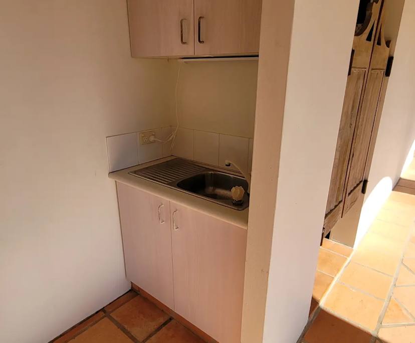 $650, Studio, 1 bathroom, Worongary QLD 4213