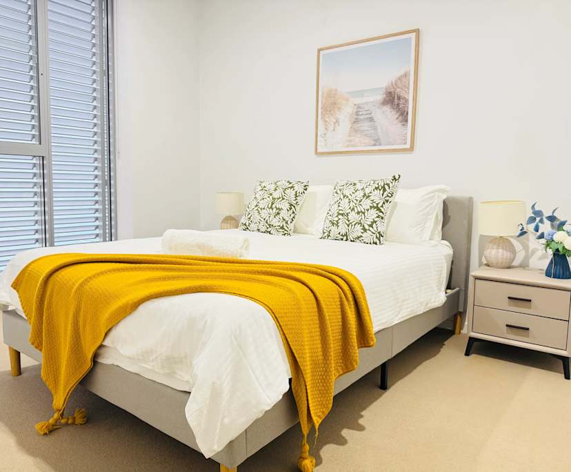 $880, 1-bed, 1 bathroom, Sydney NSW 2000