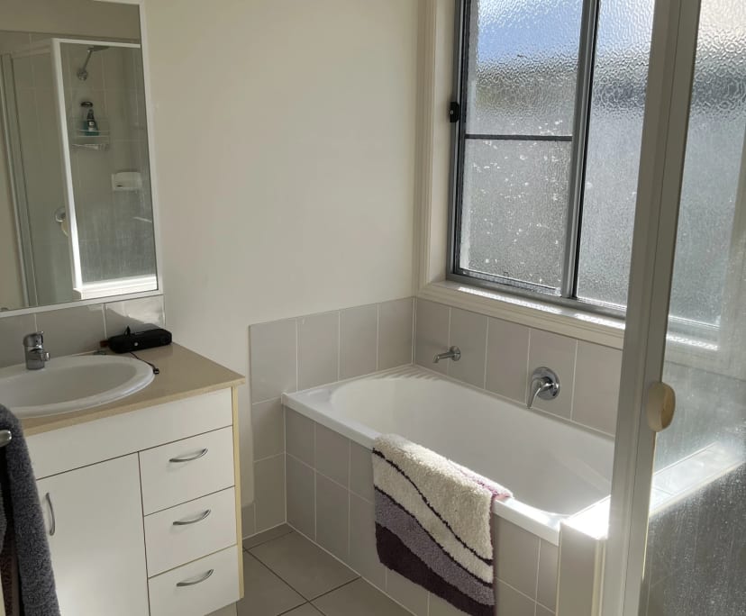 $300, Share-house, 4 bathrooms, Blacks Beach QLD 4740