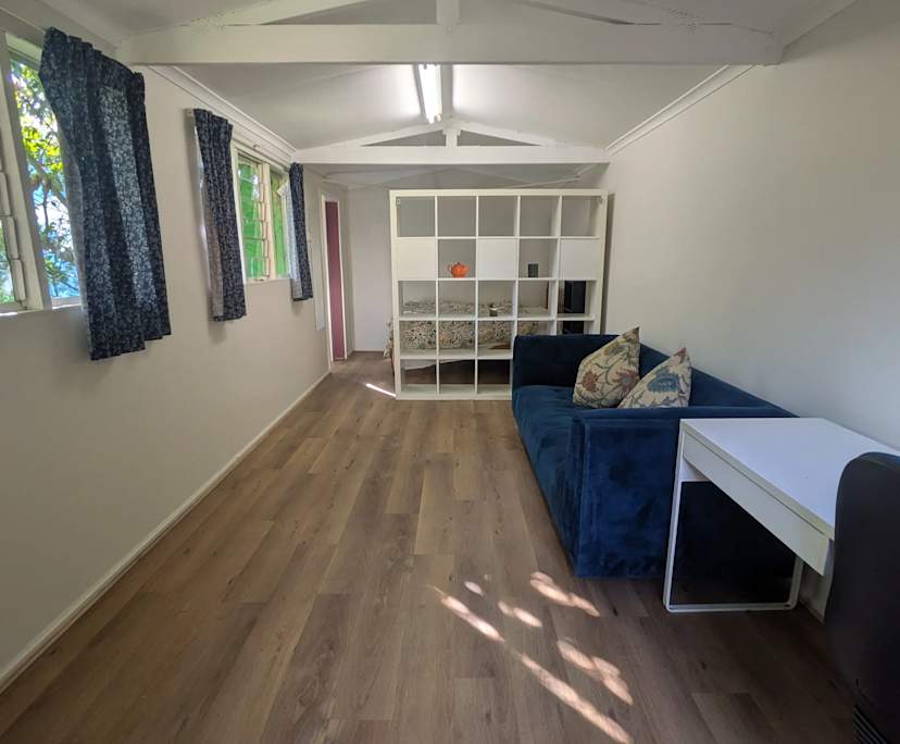 Unfurnished room granny flat for rent