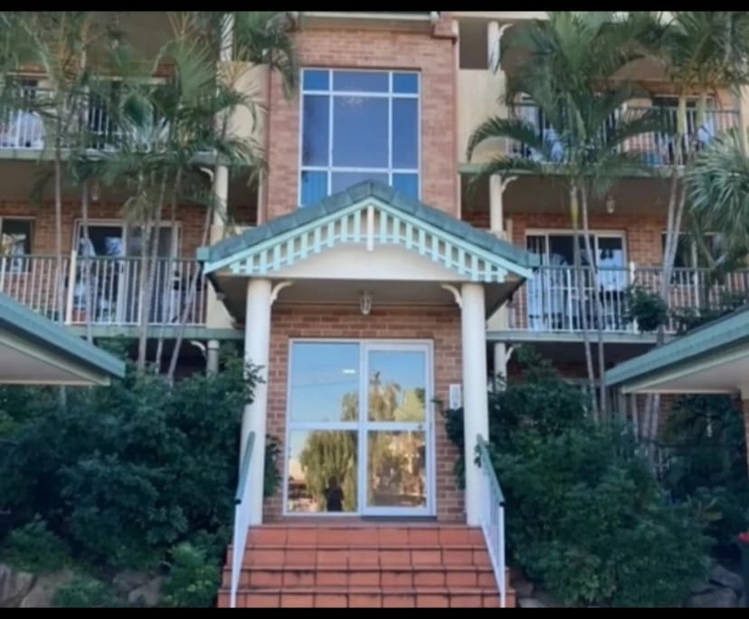 Room for Rent in Newmarket, Brisbane 300, Furnish...