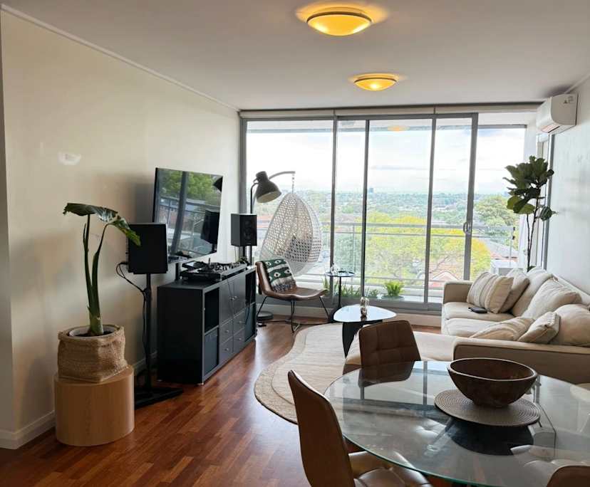 Furnished room with own bathroom