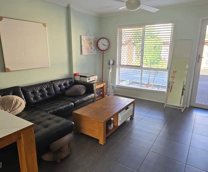 $250, Share-house, 3 bathrooms, Underwood QLD 4119