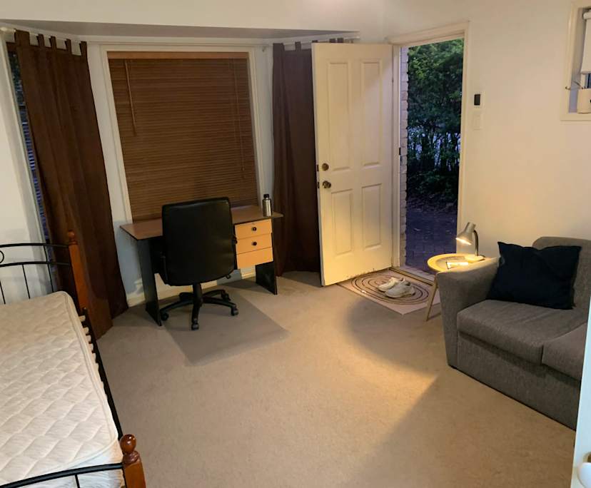 Furnished room granny flat for rent
