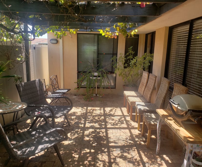 Room for Rent in Alfred Cove, Perth 200, Furnishe...