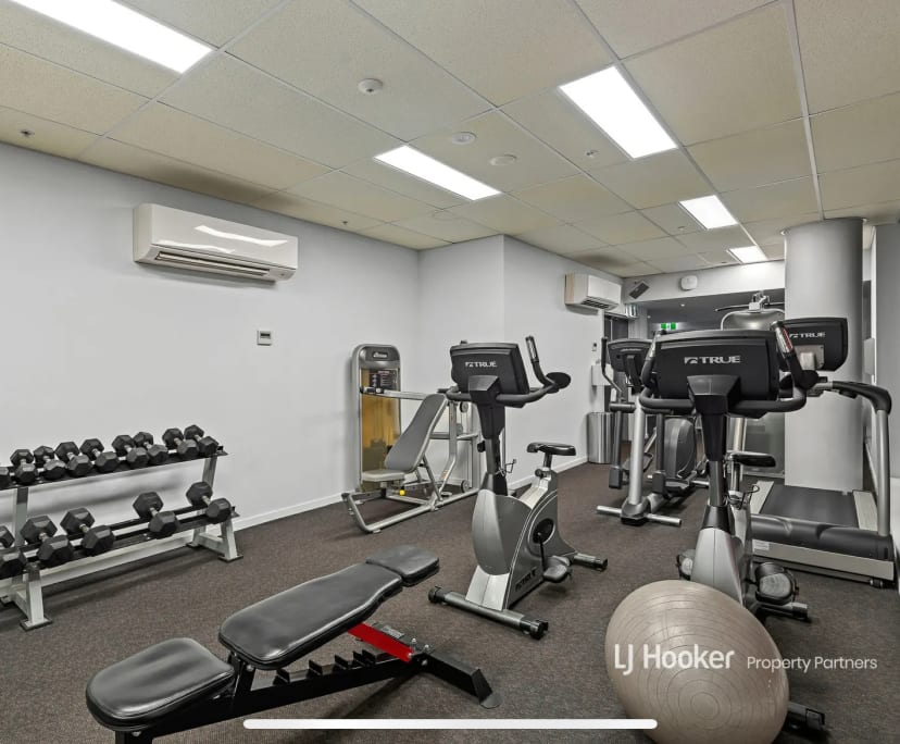 $275, Flatshare, 2 bathrooms, Brisbane City QLD 4000