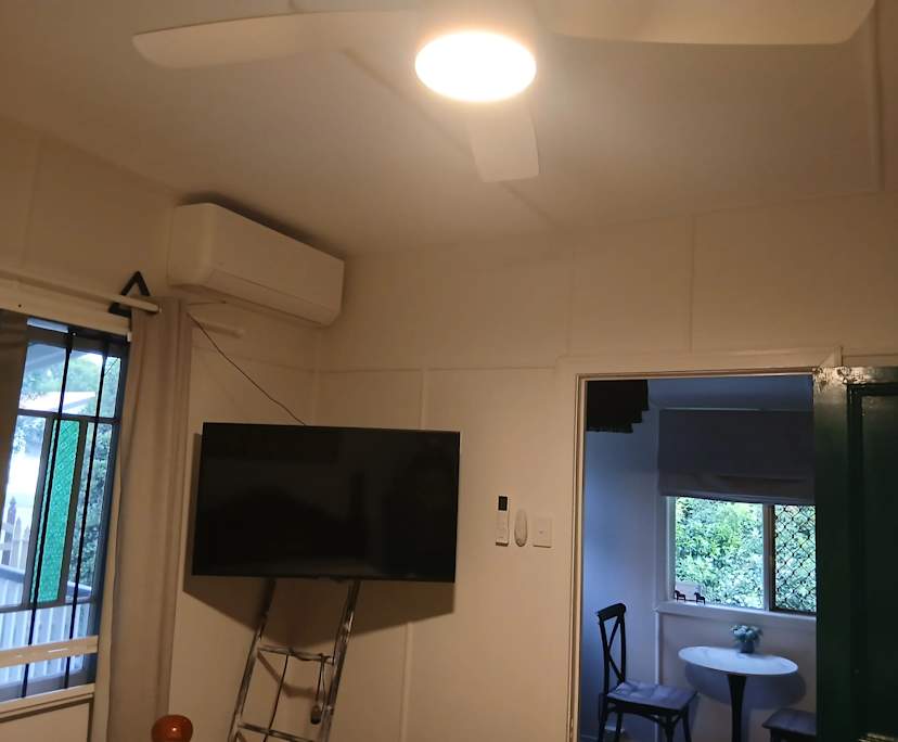 Furnished room studio flat for rent