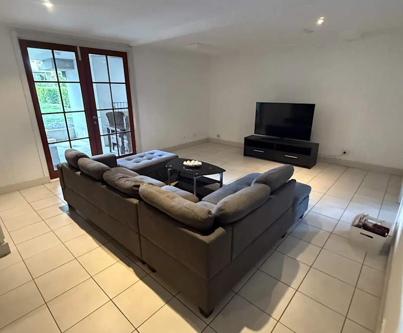 $340, Share-house, 5 bathrooms, Woolloongabba QLD 4102