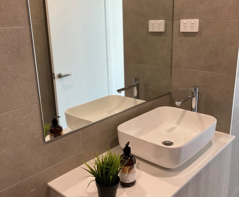 $375, Flatshare, 3 bathrooms, Lyneham ACT 2602