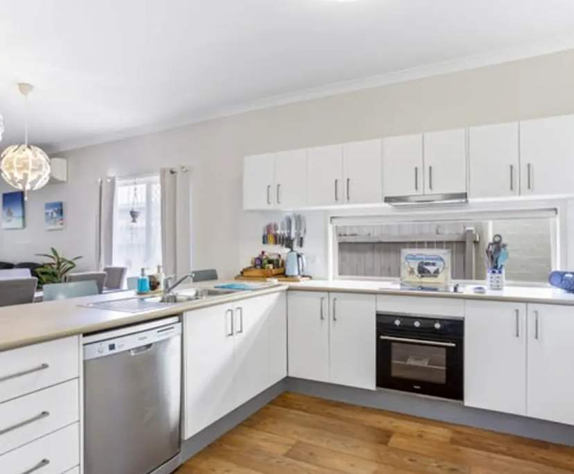 Unfurnished room in a share house