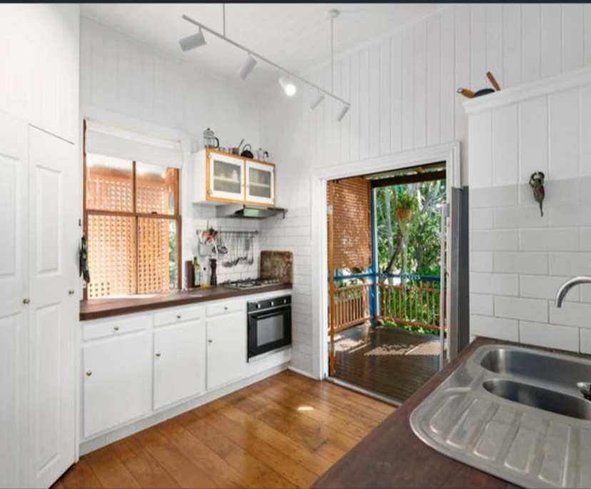 Unfurnished room in a share house