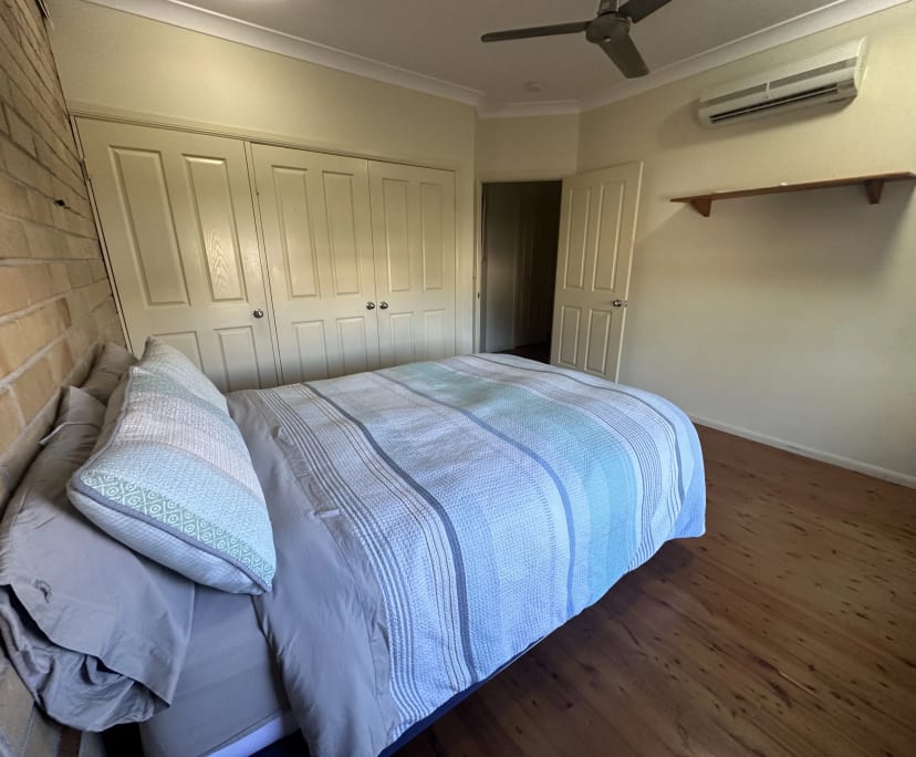 Furnished room in a share house