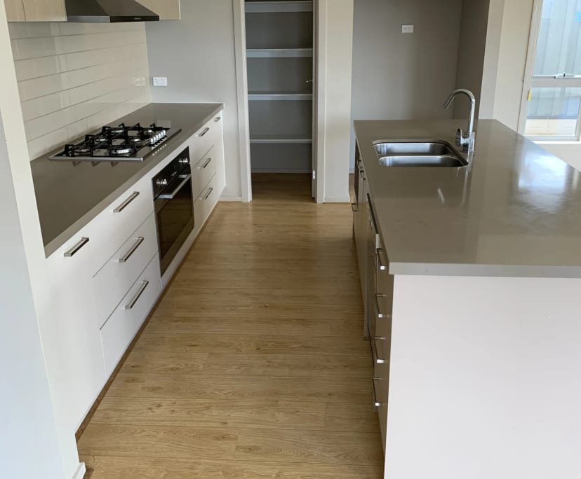 $230, Share-house, 4 bathrooms, Kalkallo VIC 3064