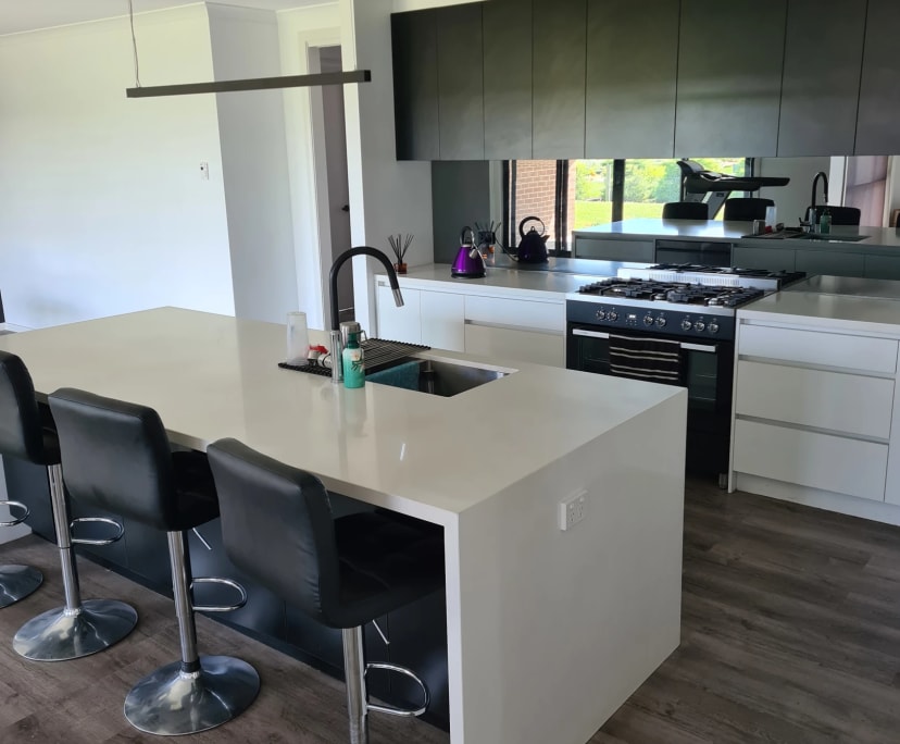 Room for Rent in Churchill, VIC 280, Flexible wit...