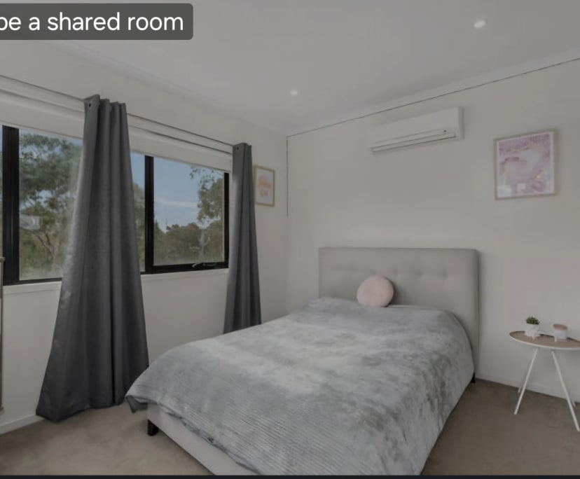 Room with ensuite in a share house
