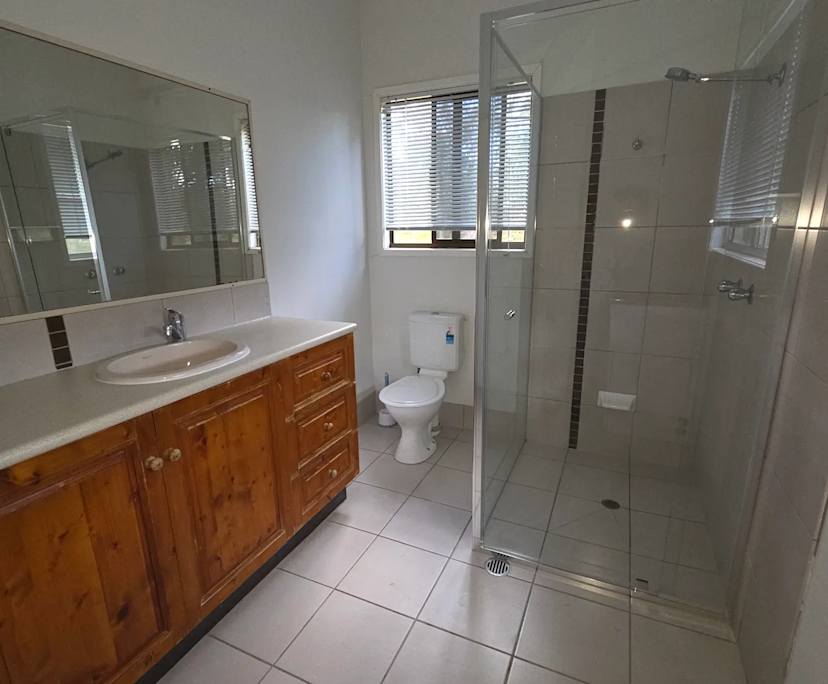 Furnished room granny flat for rent