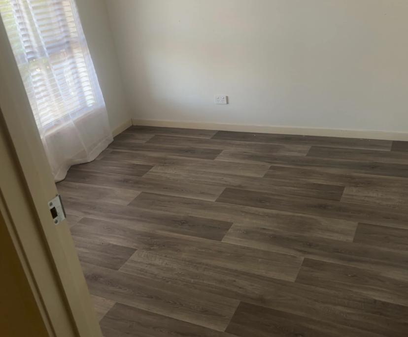 Unfurnished room in a share house