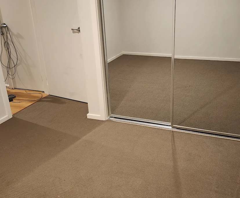 Unfurnished room with own bathroom