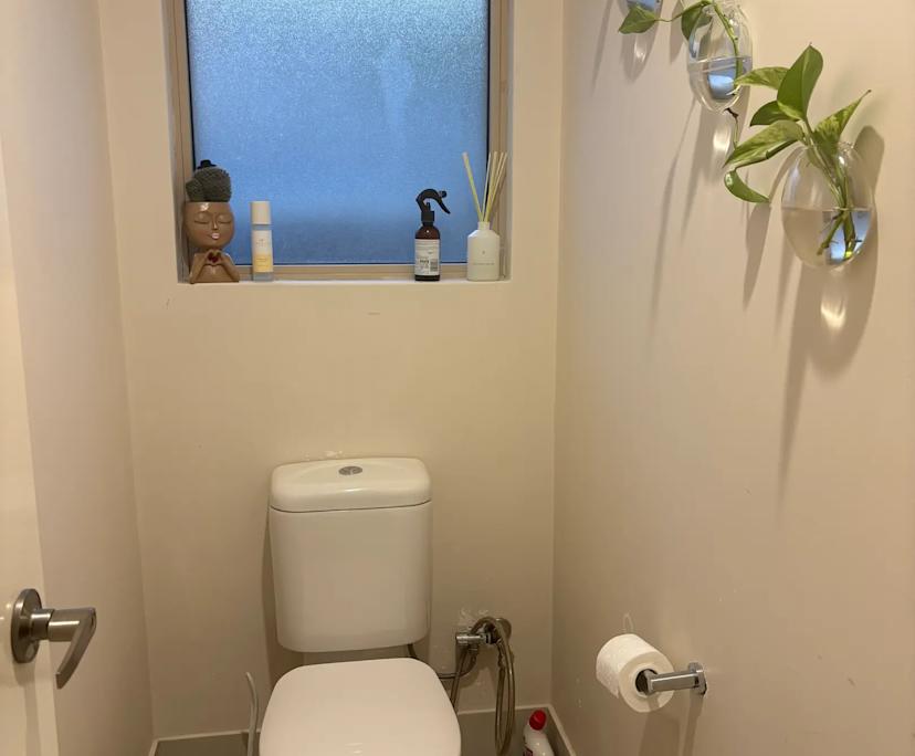 $250, Share-house, 4 bathrooms, Haynes WA 6112