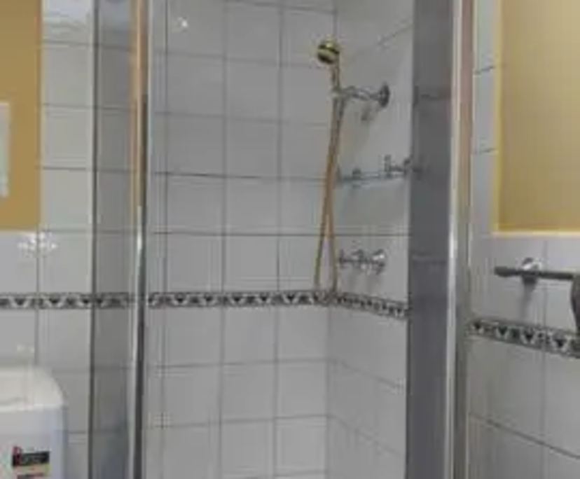 $240, Share-house, 3 bathrooms, Dandenong VIC 3175