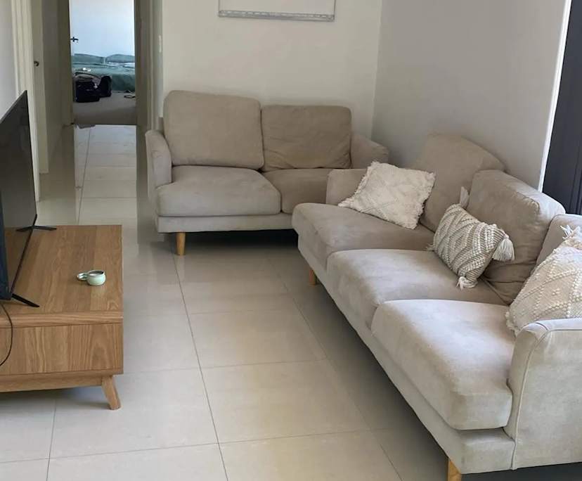 Room in a share house