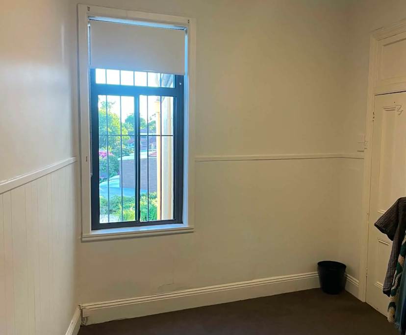 Unfurnished room in a share house