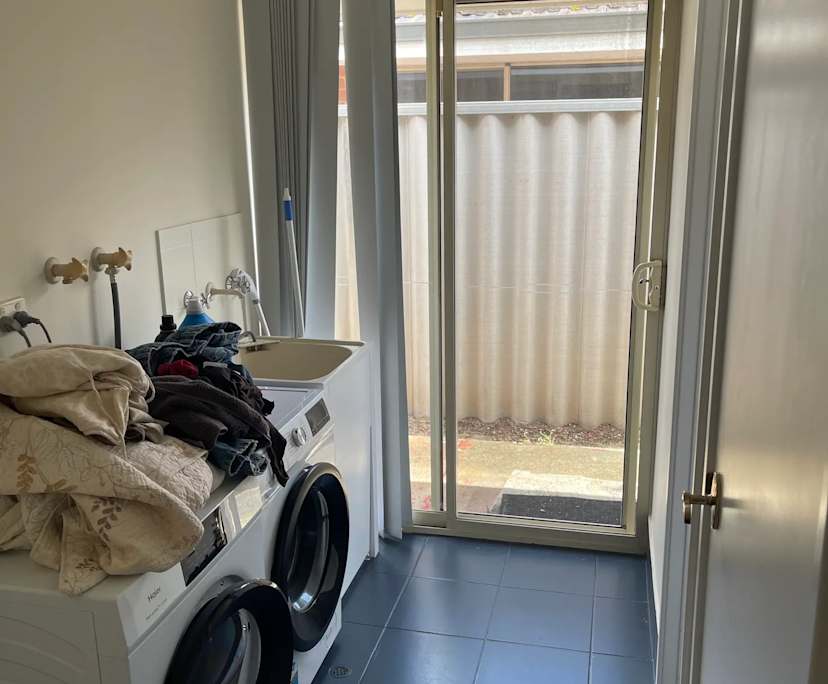 $195, Share-house, 3 rooms, Atwell WA 6164, Atwell WA 6164