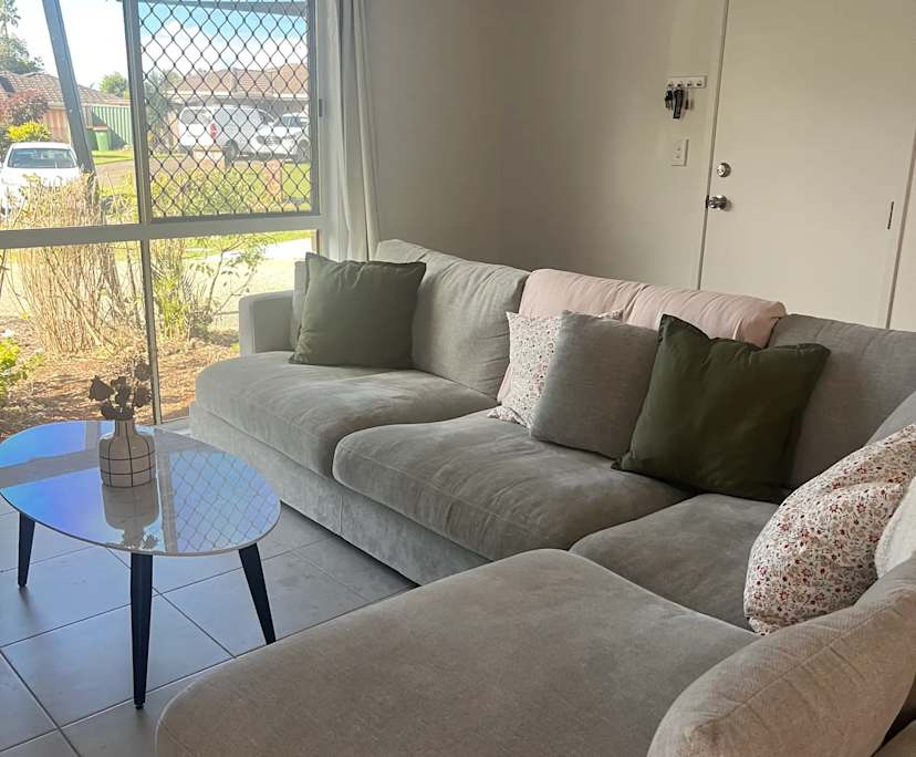Room in a share house