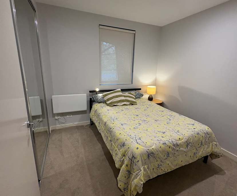 Room for Rent in Griffith, Canberra | $390, Furnishe... | Flatmates.com.au