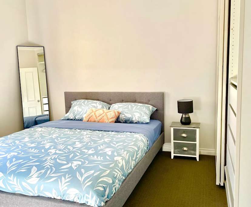Furnished room in a share house