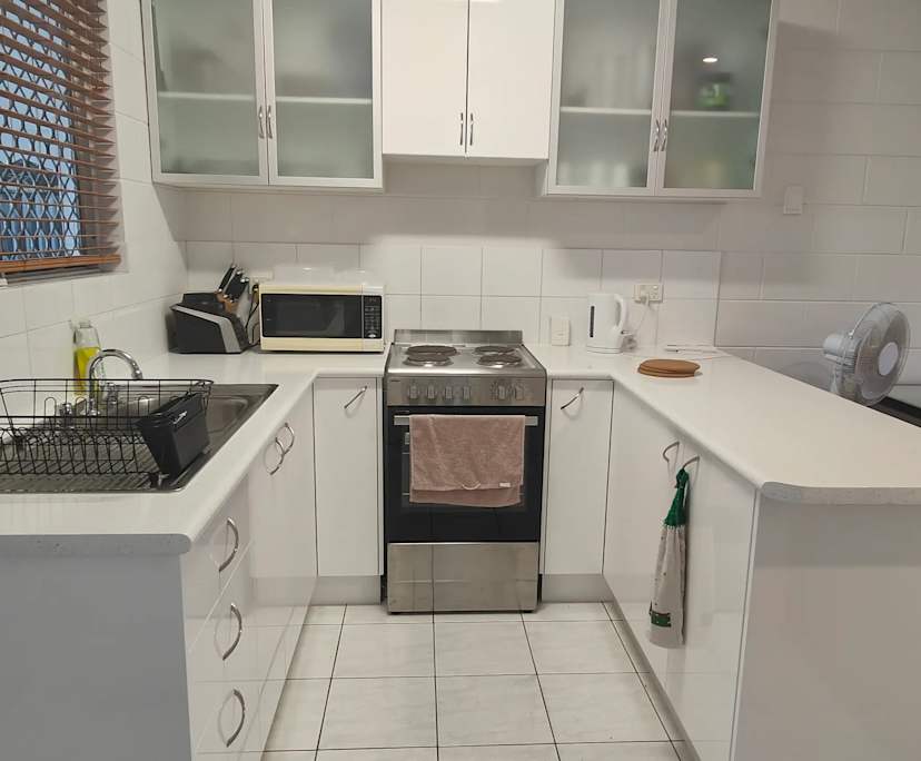 $250, Flatshare, 2 bathrooms, Garbutt QLD 4814