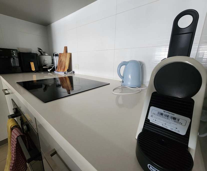 $450, Flatshare, 3 bathrooms, Milton QLD 4064