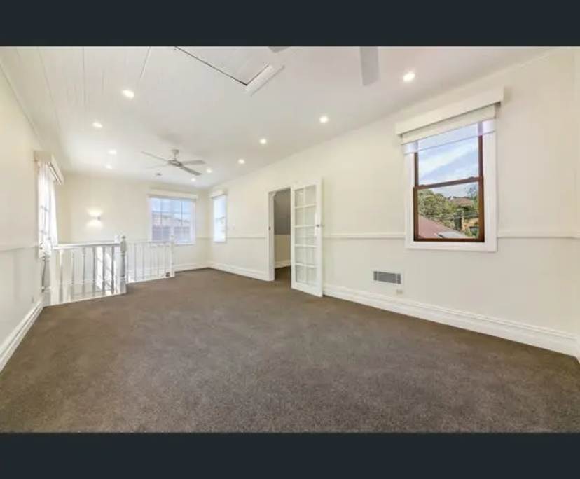 Unfurnished room in a share house