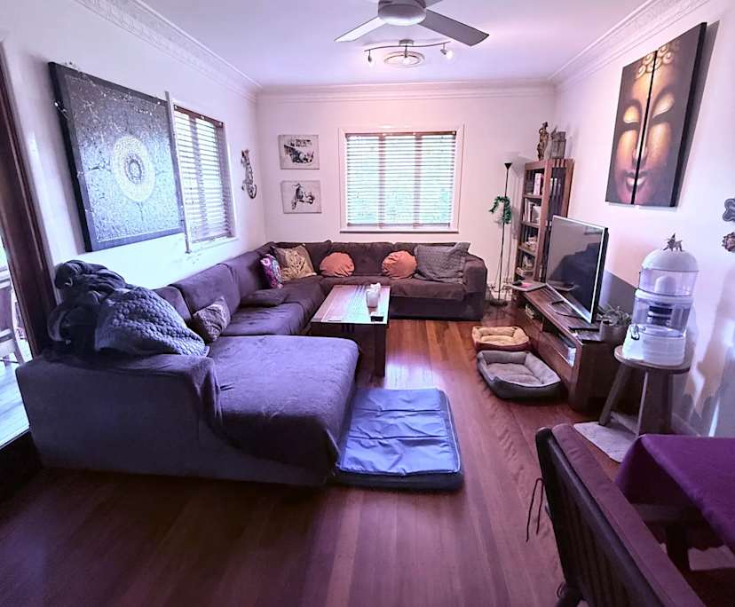 $360, Share-house, 2 bathrooms, Holland Park West QLD 4121