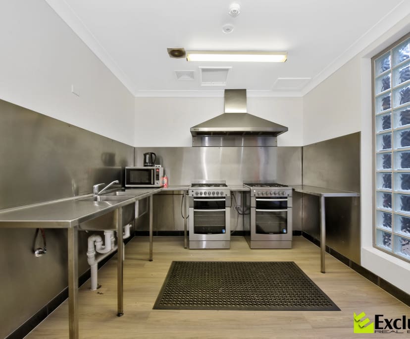 $350, Studio, 1 bathroom, Petersham NSW 2049
