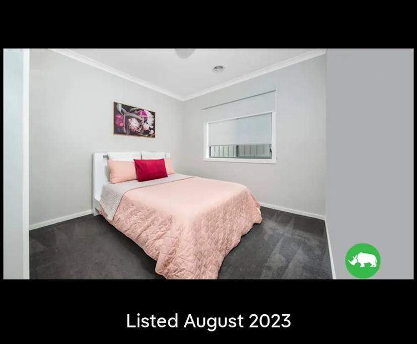 Furnished room in a share house