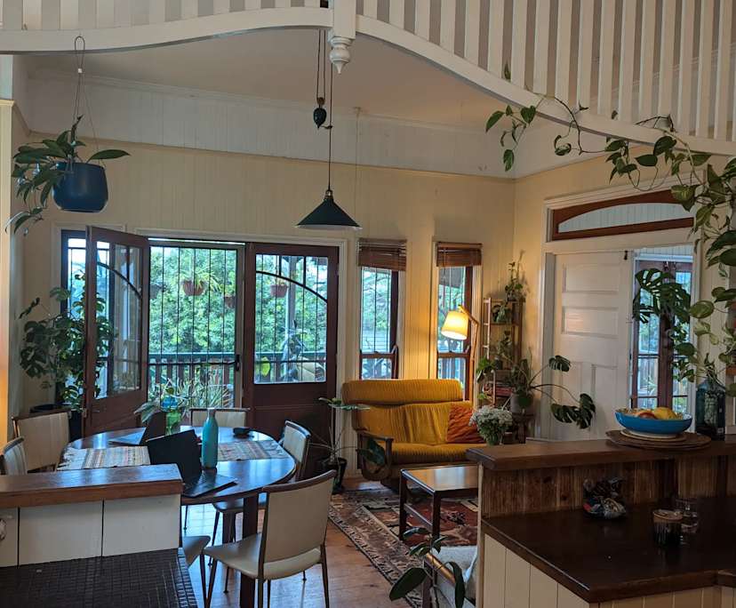 Furnished room in a share house